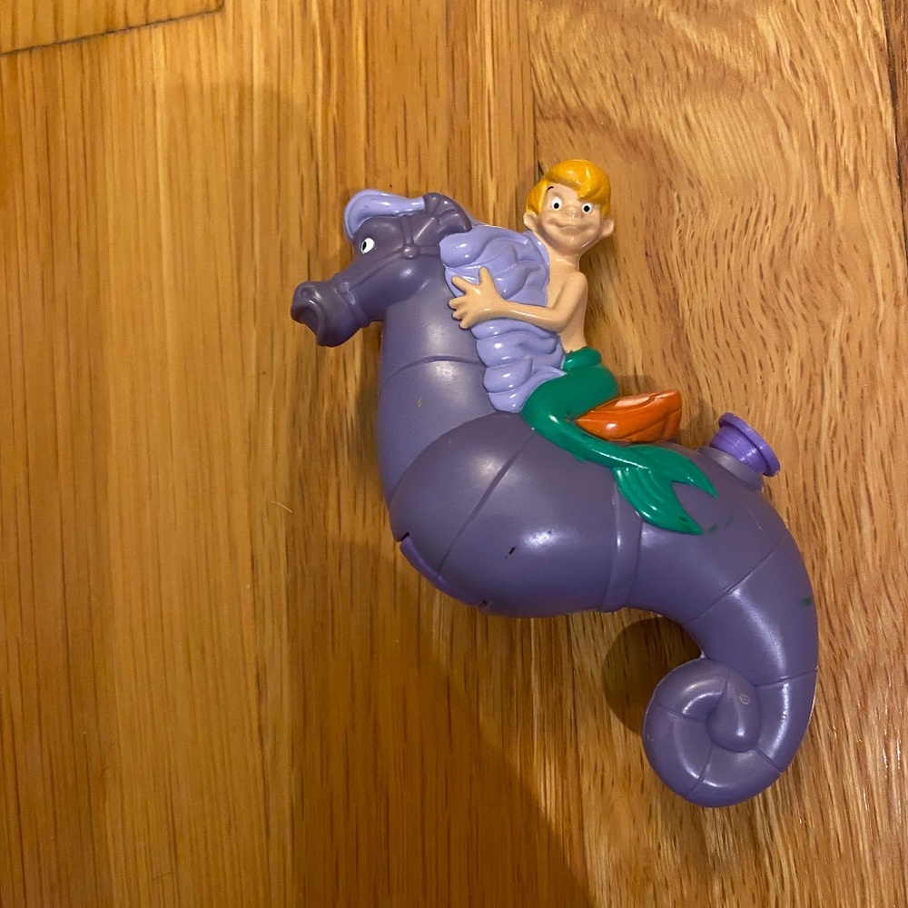 Vtg Little Mermaid Purple Seahorse Water Splash 1993 Burger King Kids Meal Toy